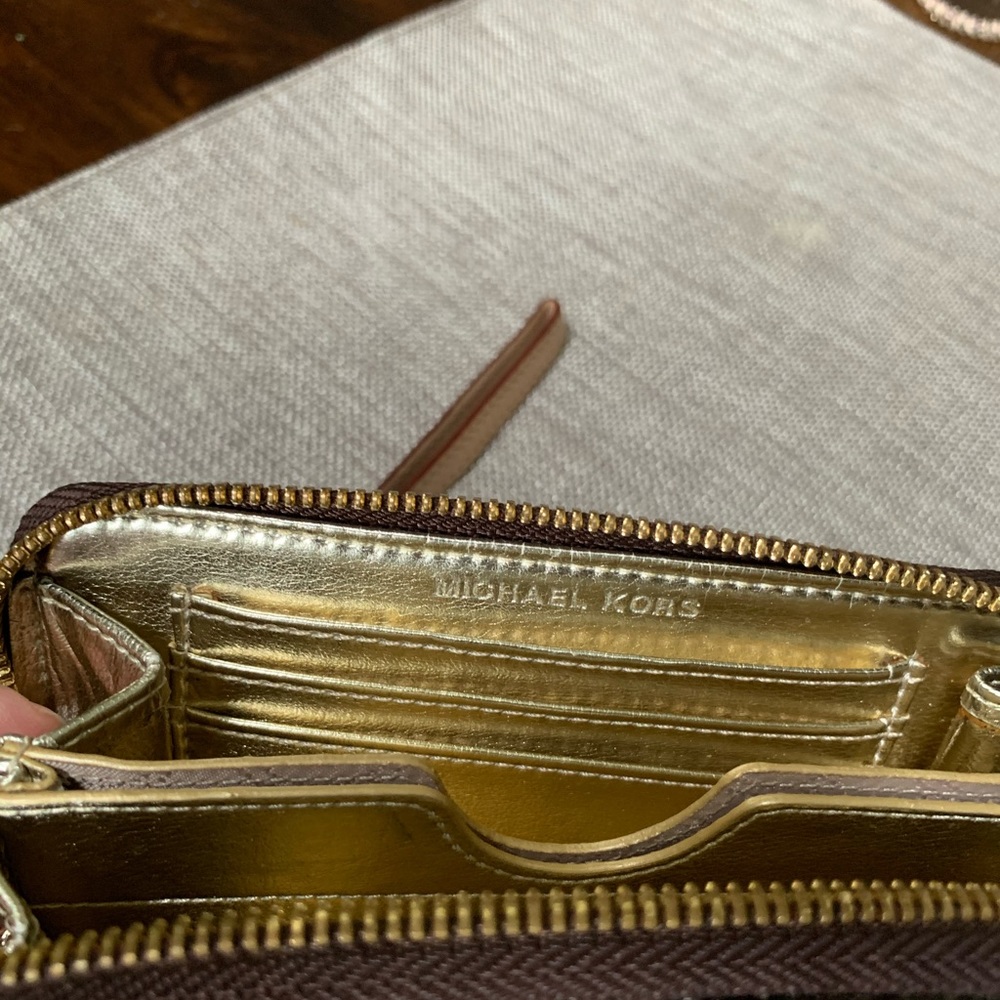 Michael Kors wallet